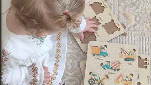 DIY Sensory Bottles for Playtime